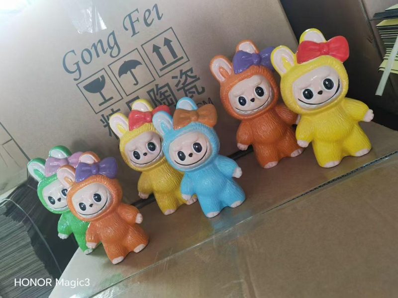 18CM陶瓷手彩拉布布60只/箱-全旗玩具批发